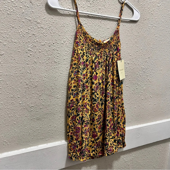 Cynthia Rowley Smocked Neckline Keyhole Back Sleeveless Top Mustard Floral NWT - Picture 2 of 6